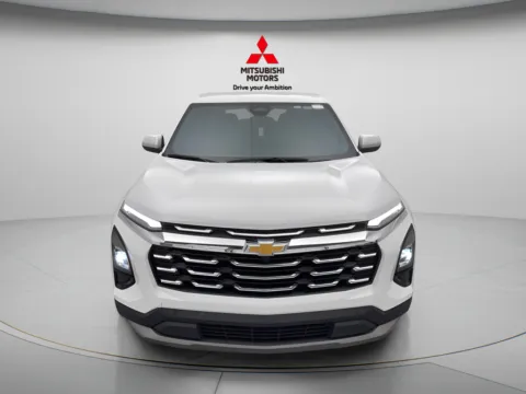 Photos of 2026 Chevrolet Equinox LT for sale in Des Plaines, IL at Jidd Motors Mitsubishi