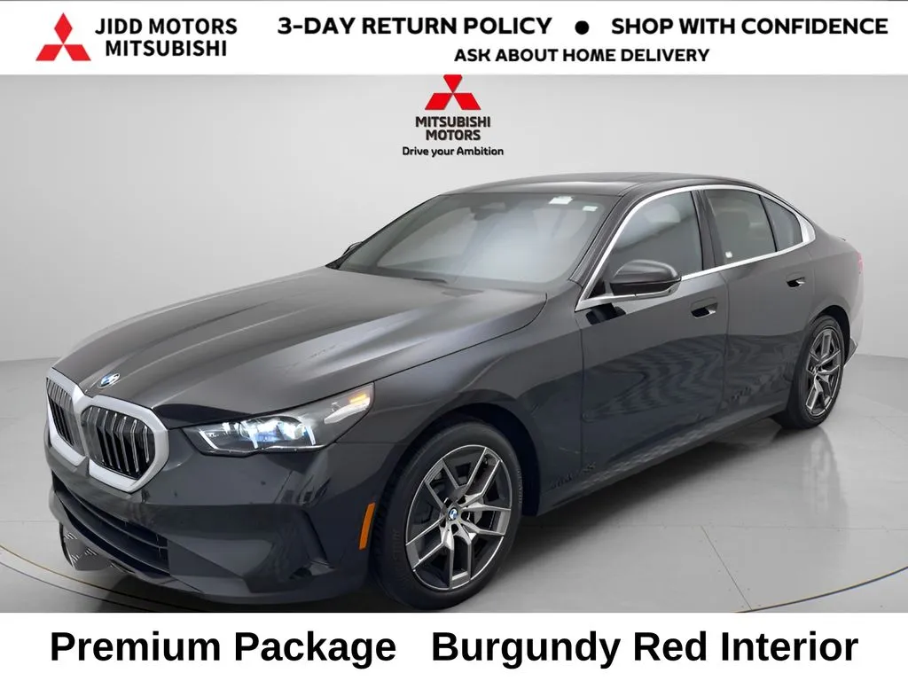 Black 2026 BMW 5 Series 530i xDrive for sale in Des Plaines, IL