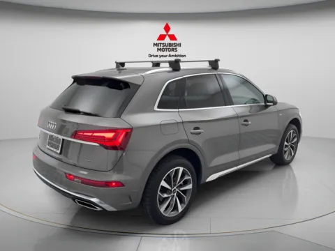 More photos of 2024 Audi Q5 45 S line Premium Plus at Jidd Motors Mitsubishi, IL