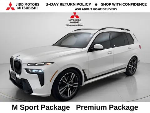 White 2025 BMW X7 xDrive40i for sale in Des Plaines, IL