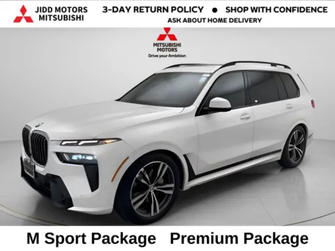 White 2025 BMW X7 xDrive40i for sale in Des Plaines, IL