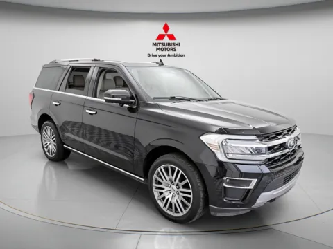 More photos of 2023 Ford Expedition Limited at Jidd Motors Mitsubishi, IL