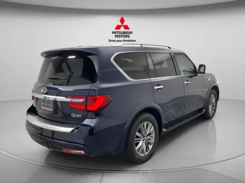 More photos of 2024 INFINITI QX80 LUXE at Jidd Motors Mitsubishi, IL