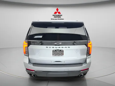 More photos of 2025 Chevrolet Suburban Z71 at Jidd Motors Mitsubishi, IL