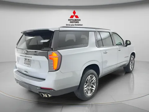 More photos of 2025 Chevrolet Suburban Z71 at Jidd Motors Mitsubishi, IL