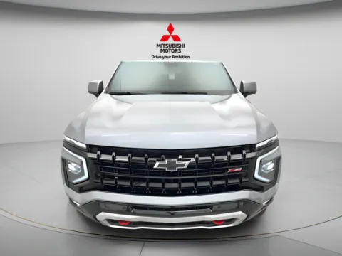 Another view of 2025 Chevrolet Suburban Z71 for sale in Des Plaines, IL at Jidd Motors Mitsubishi