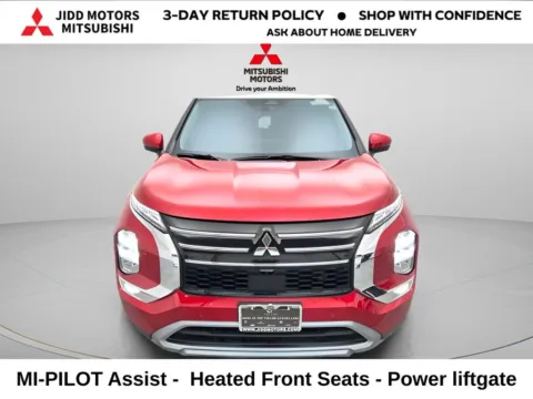 Another view of 2025 Mitsubishi Outlander SE for sale in Des Plaines, IL at Jidd Motors Mitsubishi