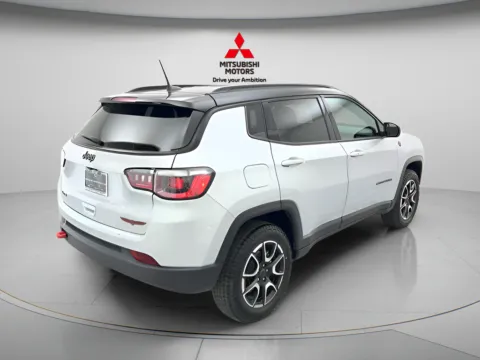 More photos of 2025 Jeep Compass Trailhawk at Jidd Motors Mitsubishi, IL