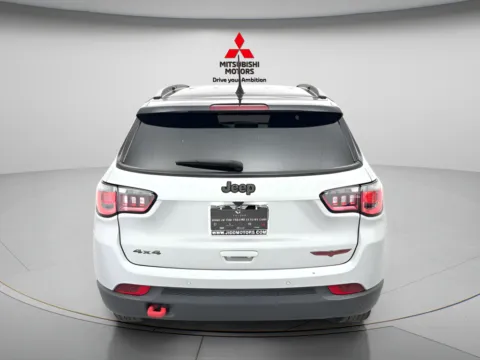 More photos of 2025 Jeep Compass Trailhawk at Jidd Motors Mitsubishi, IL