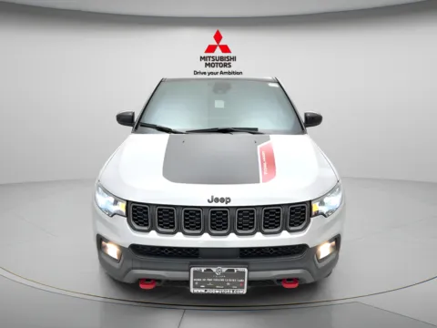 Photos of 2025 Jeep Compass Trailhawk for sale in Des Plaines, IL at Jidd Motors Mitsubishi