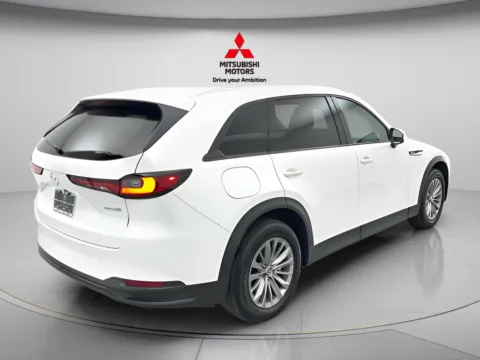 More photos of 2024 Mazda CX-90 PHEV Preferred at Jidd Motors Mitsubishi, IL