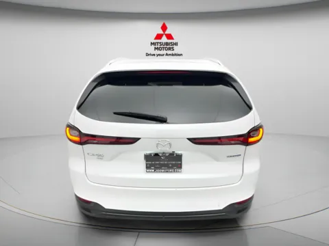 More photos of 2024 Mazda CX-90 PHEV Preferred at Jidd Motors Mitsubishi, IL