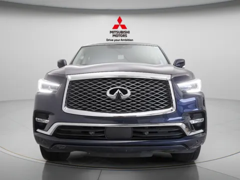 Another view of 2024 INFINITI QX80 LUXE for sale in Des Plaines, IL at Jidd Motors Mitsubishi