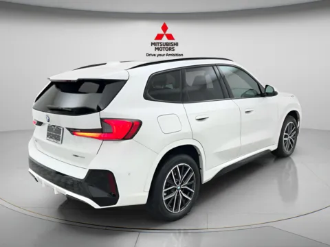 More photos of 2025 BMW X1 xDrive28i at Jidd Motors Mitsubishi, IL