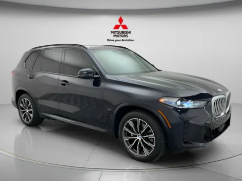 Another view of 2025 BMW X5 xDrive40i for sale in Des Plaines, IL at Jidd Motors Mitsubishi