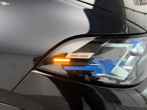 More photos of 2025 BMW X5 xDrive40i at Jidd Motors Mitsubishi, IL
