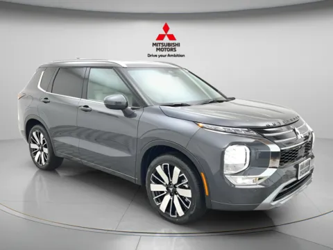 Another view of 2026 Mitsubishi Outlander SEL for sale in Des Plaines, IL at Jidd Motors Mitsubishi