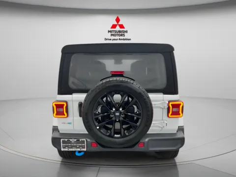 More photos of 2024 Jeep Wrangler Sahara 4xe at Jidd Motors Mitsubishi, IL