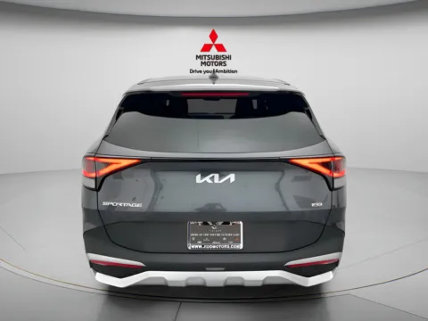 More photos of 2024 Kia Sportage LX at Jidd Motors Mitsubishi, IL