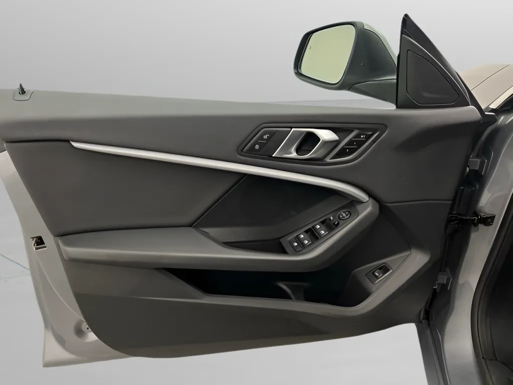 2024 BMW 2 Series 228i - Photo 29