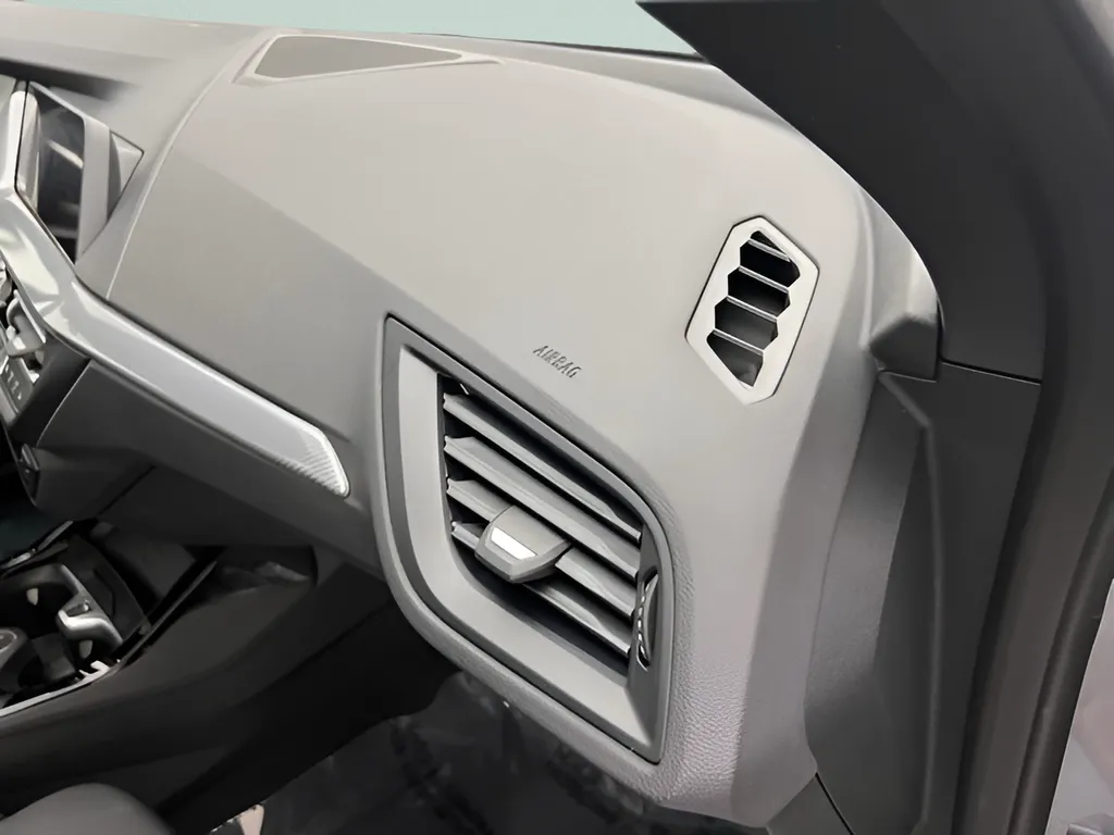 2024 BMW 2 Series 228i - Photo 36
