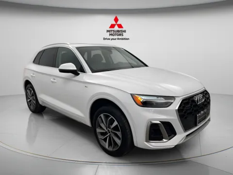 Photos of 2024 Audi Q5 45 S line Premium Plus for sale in Des Plaines, IL at Jidd Motors Mitsubishi