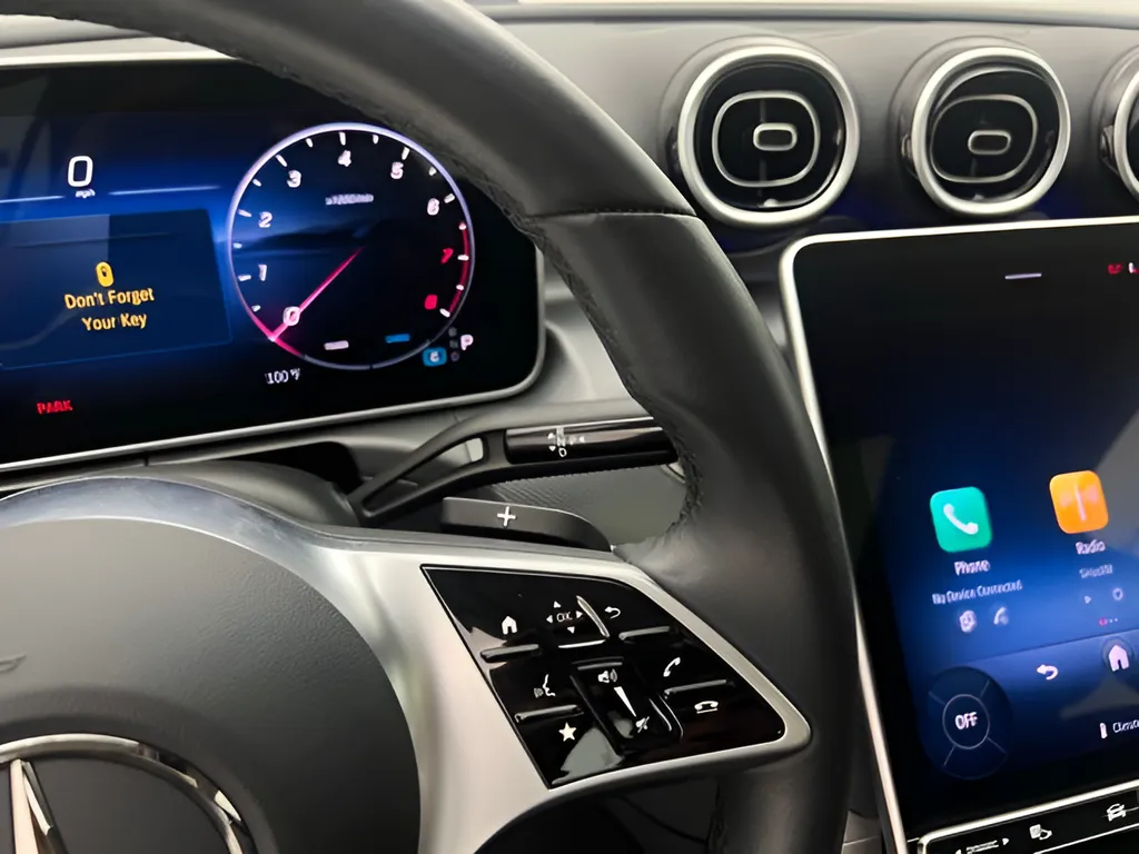 2025 Mercedes-Benz C-Class Sedan C 300 - Photo 19