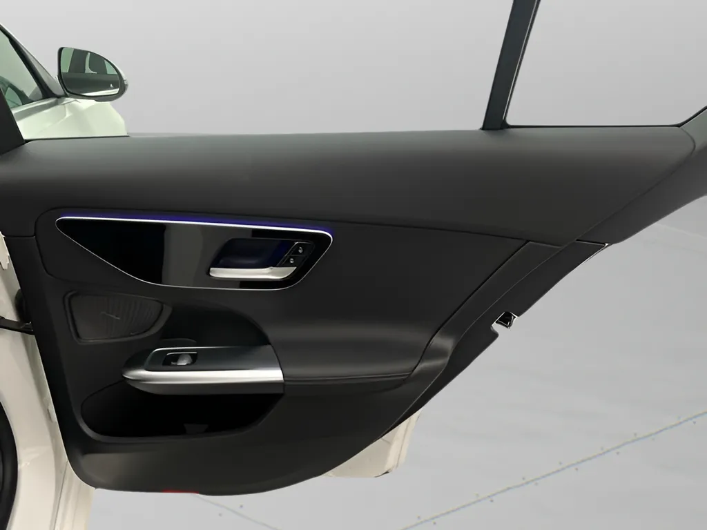 2025 Mercedes-Benz C-Class Sedan C 300 - Photo 15