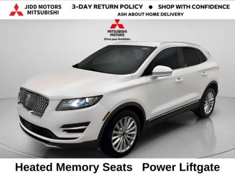 White 2019 Lincoln MKC Standard for sale in Des Plaines, IL
