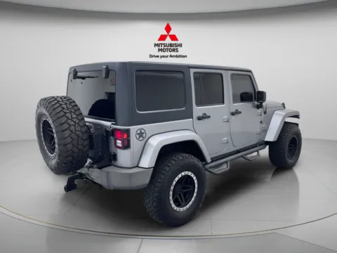 More photos of 2015 Jeep Wrangler Unlimited Sport at Jidd Motors Mitsubishi, IL