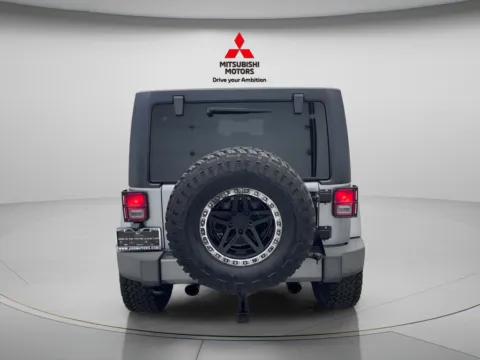 More photos of 2015 Jeep Wrangler Unlimited Sport at Jidd Motors Mitsubishi, IL