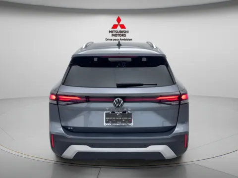 More photos of 2026 Volkswagen Tiguan 2.0T SE at Jidd Motors Mitsubishi, IL