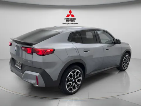 More photos of 2025 BMW X2 xDrive28i at Jidd Motors Mitsubishi, IL