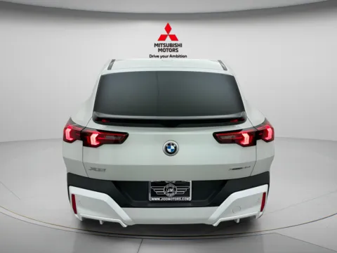 More photos of 2026 BMW X2 xDrive28i at Jidd Motors Mitsubishi, IL