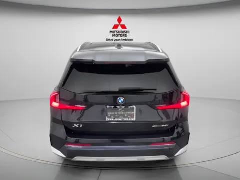 More photos of 2025 BMW X1 xDrive28i at Jidd Motors Mitsubishi, IL
