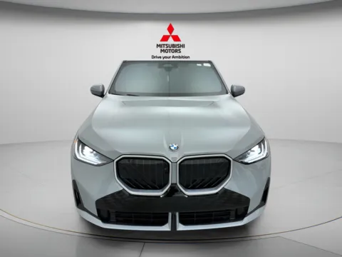 Photos of 2026 BMW X3 30 xDrive for sale in Des Plaines, IL at Jidd Motors Mitsubishi
