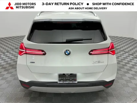 More photos of 2026 BMW X3 30 xDrive at Jidd Motors Mitsubishi, IL