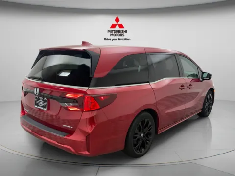 More photos of 2025 Honda Odyssey Sport-L at Jidd Motors Mitsubishi, IL