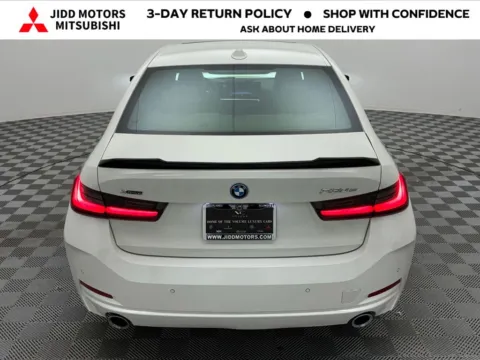 More photos of 2024 BMW 3 Series 330e xDrive at Jidd Motors Mitsubishi, IL