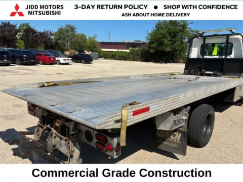 Photos of 2007 Hino Hino 258 for sale in Des Plaines, IL at Jidd Motors Mitsubishi