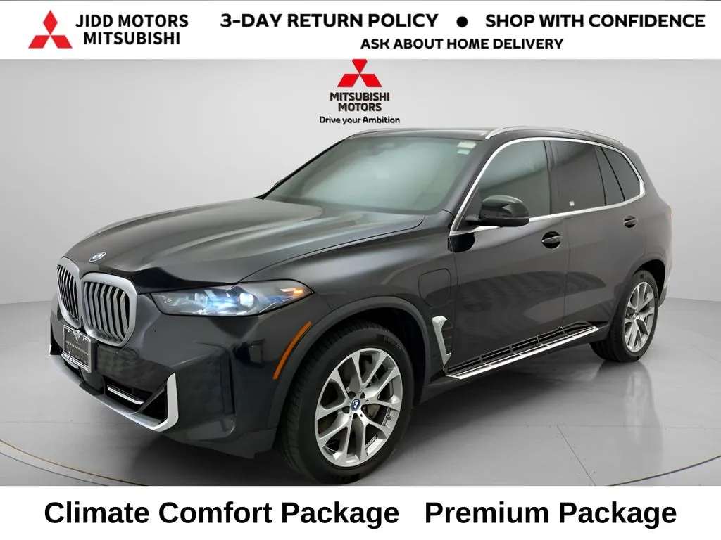 Black 2025 BMW X5 xDrive50e for sale in Des Plaines, IL