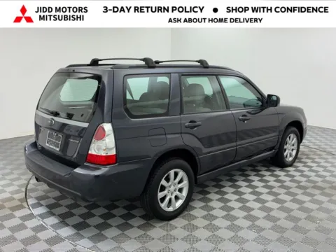 More photos of 2008 Subaru Forester 2.5X at Jidd Motors Mitsubishi, IL