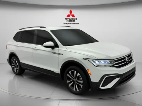 More photos of 2024 Volkswagen Tiguan 2.0T S at Jidd Motors Mitsubishi, IL