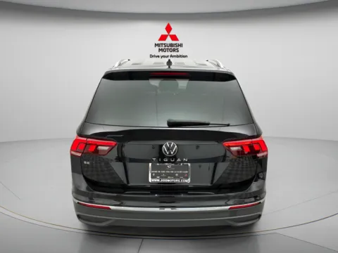 More photos of 2023 Volkswagen Tiguan 2.0T SE at Jidd Motors Mitsubishi, IL