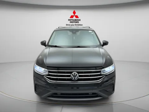 Photos of 2023 Volkswagen Tiguan 2.0T SE for sale in Des Plaines, IL at Jidd Motors Mitsubishi
