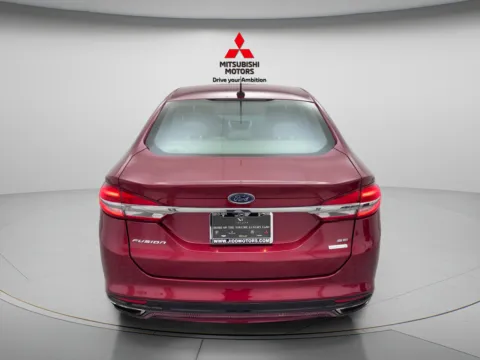 More photos of 2017 Ford Fusion SE at Jidd Motors Mitsubishi, IL