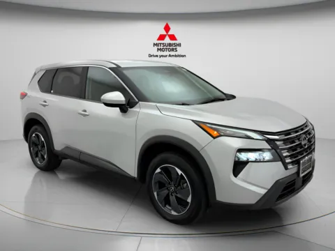 Another view of 2025 Nissan Rogue SV for sale in Des Plaines, IL at Jidd Motors Mitsubishi