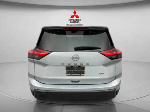 More photos of 2025 Nissan Rogue SV at Jidd Motors Mitsubishi, IL