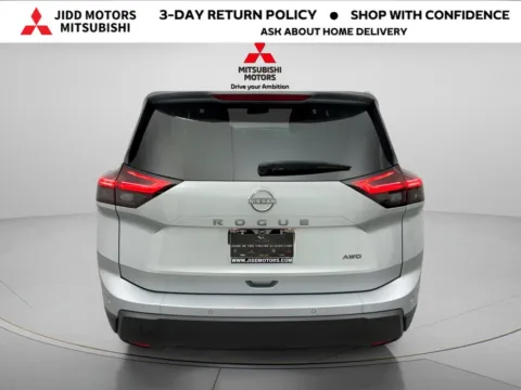 More photos of 2025 Nissan Rogue SV at Jidd Motors Mitsubishi, IL