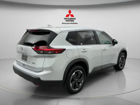 More photos of 2025 Nissan Rogue SV at Jidd Motors Mitsubishi, IL